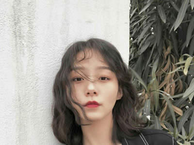 追女生要天天聊天吗?追女生打电话聊天技巧!