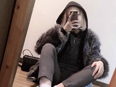 微信打招呼的第一句说啥?和女生聊天找话题怎么找?
