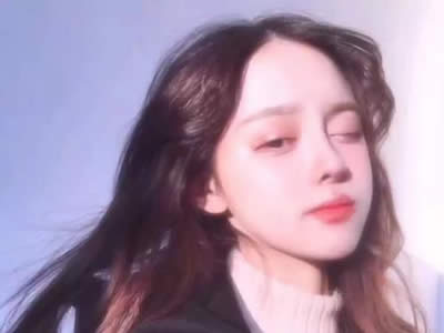 追女生聊天对话套路大全,聊天如何追女生套路的话!