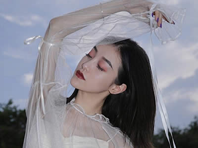 追女生如何聊天有趣?追女生怎么聊天最聪明?